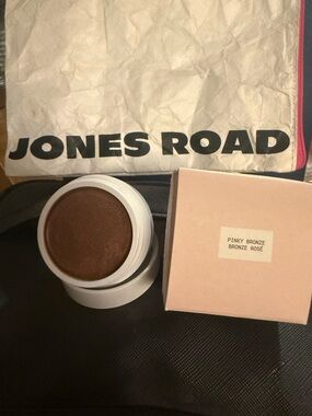Jones Road Pinky Bronze Cream Bronzer — Warm Bronze (mini sized)